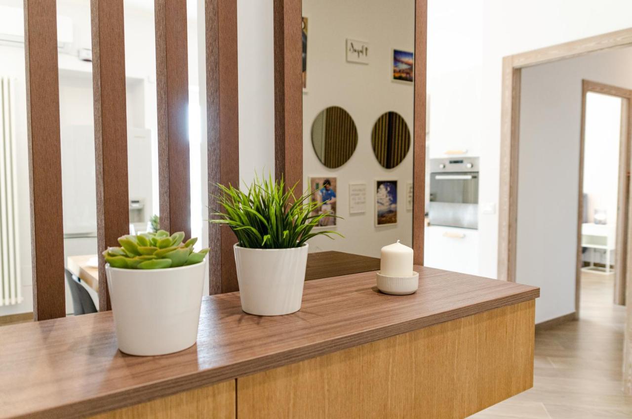 Don Gaetano Apartment - Nel Cuore Di Napoli Екстер'єр фото